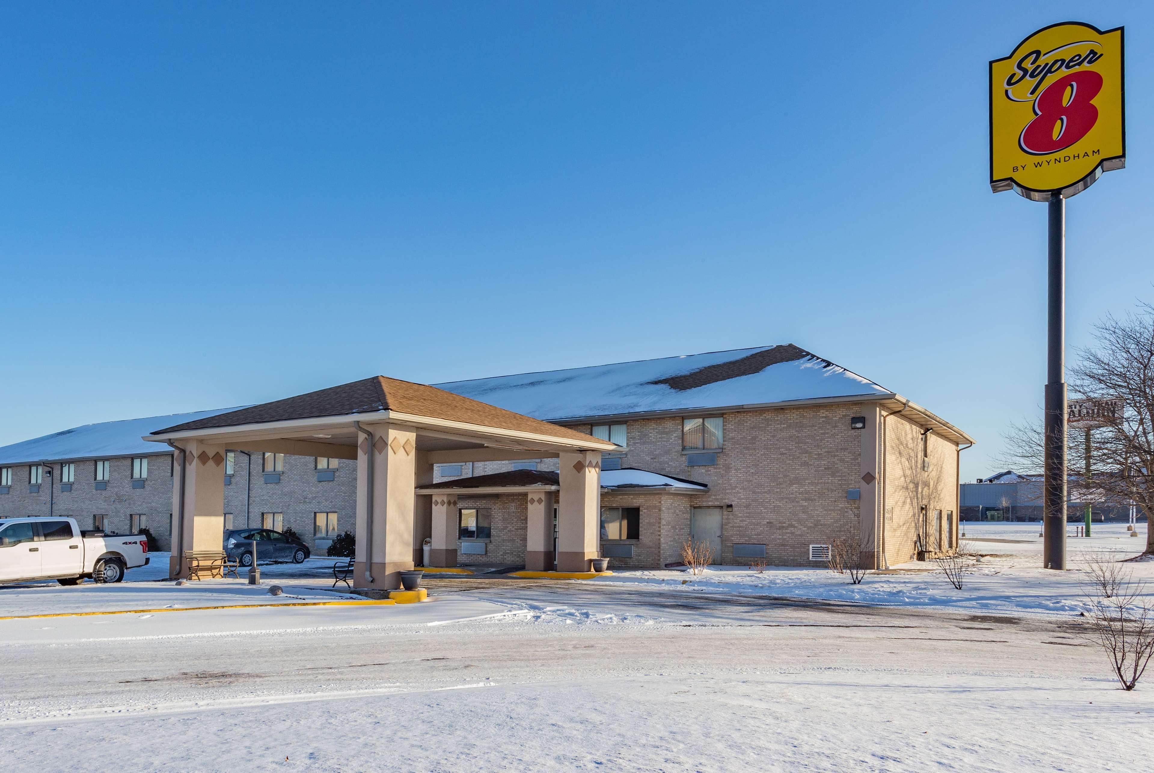 Super 8 By Wyndham