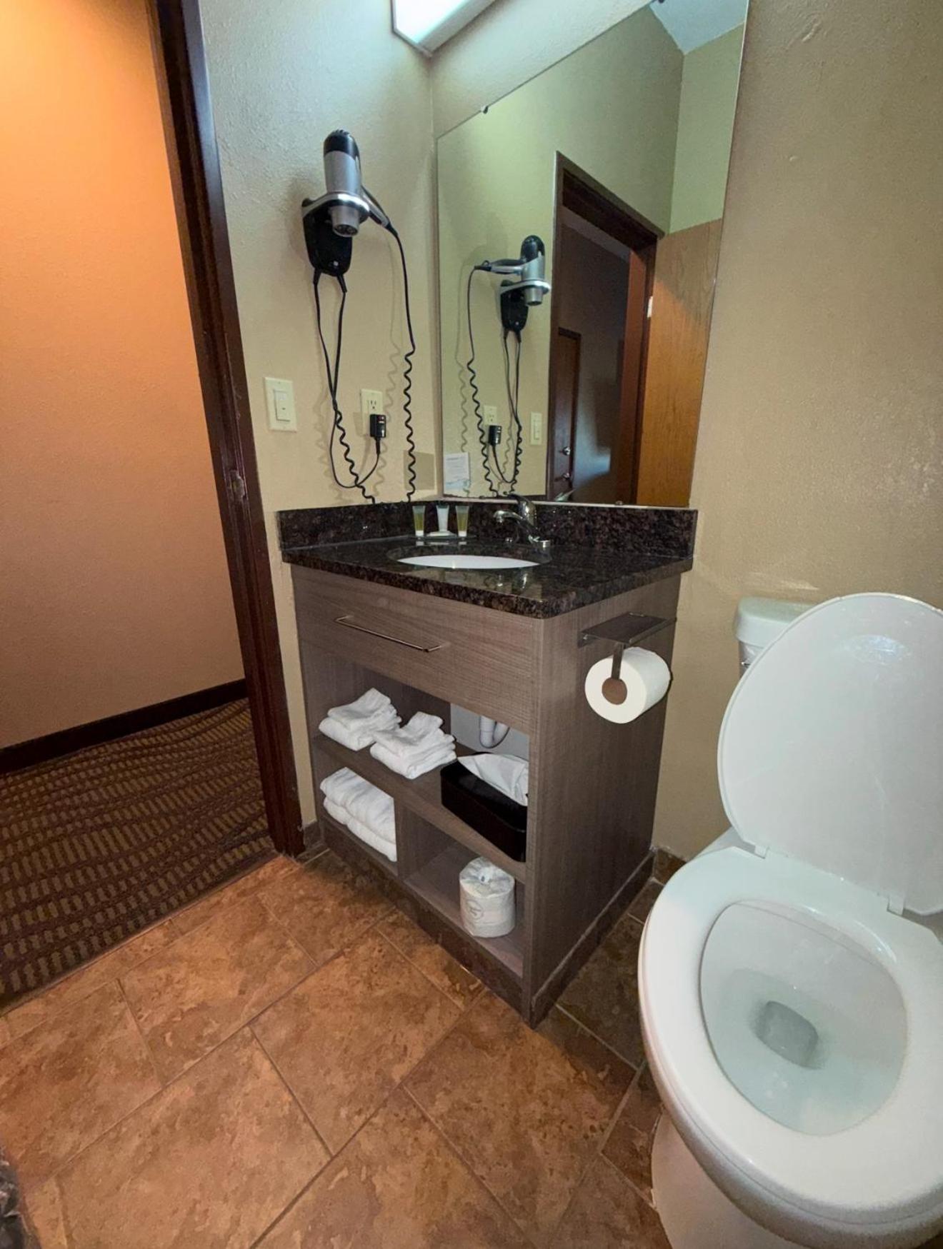 Super 8 By Wyndham Kokomo