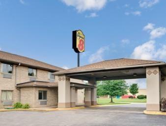 Hotel Super 8 By Wyndham 2*