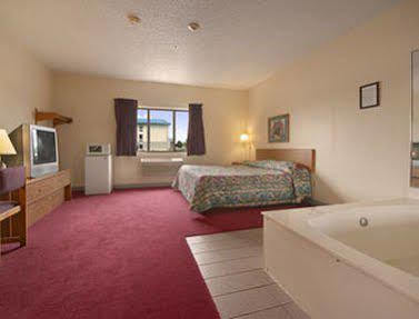 Hotel Super 8 By Wyndham